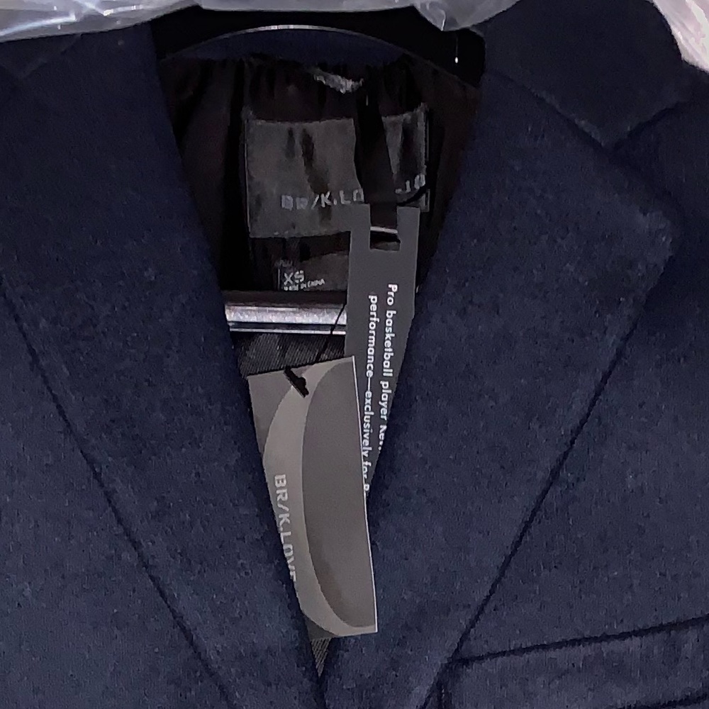 XS Men’s Banana Republic Italian Woolblend Topcoat - Picture 6 of 7